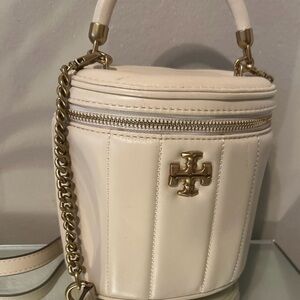 Tory Burch vanity Kira case